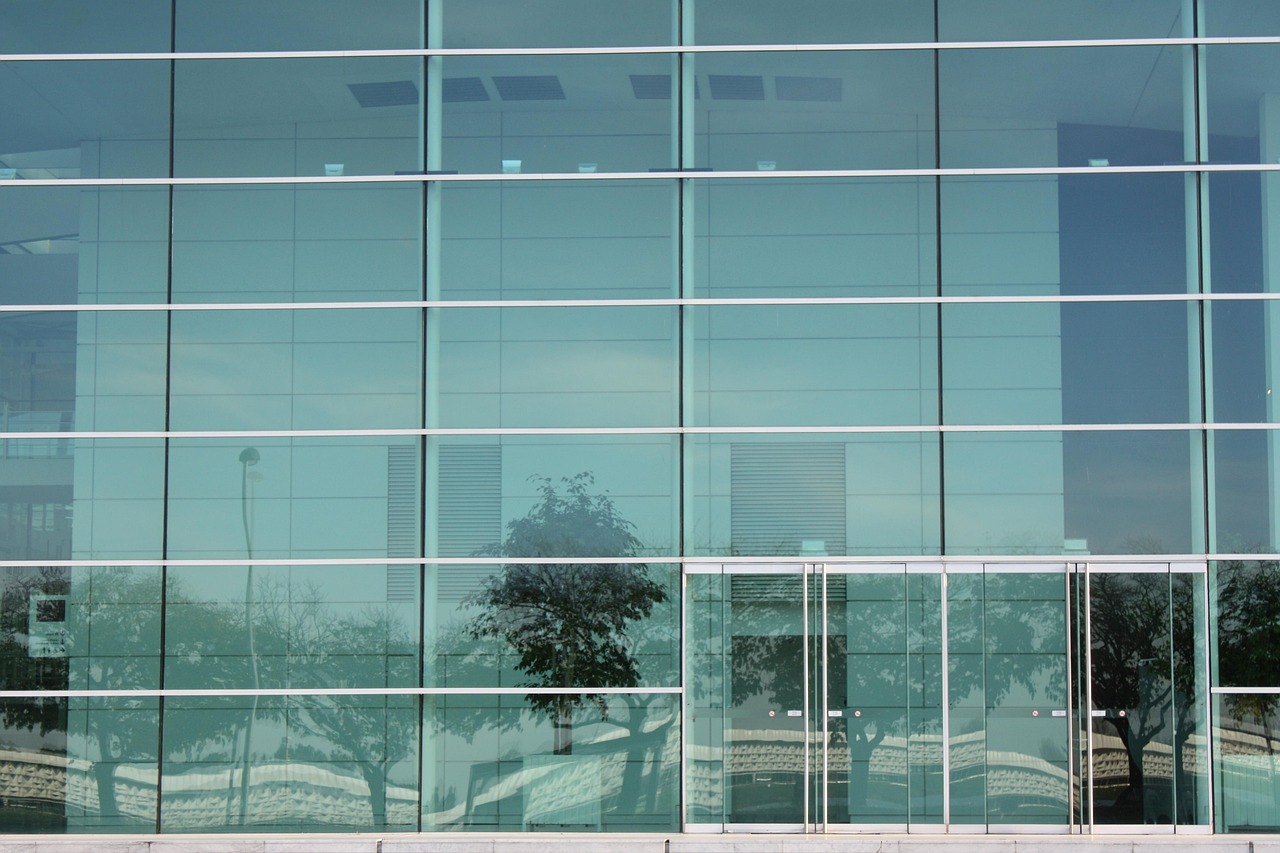 老微信号码批发:实名账号可以防止虚假宣传么?