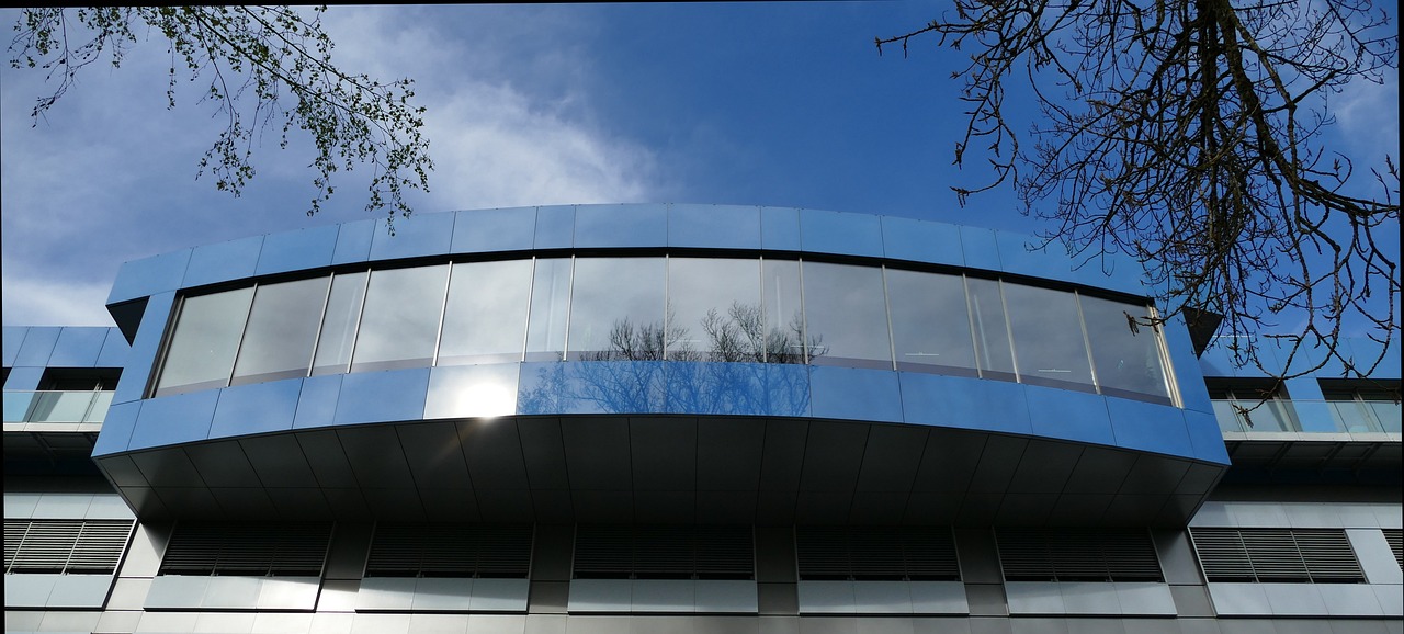 微软云Azure实名账号：手机代理商平台