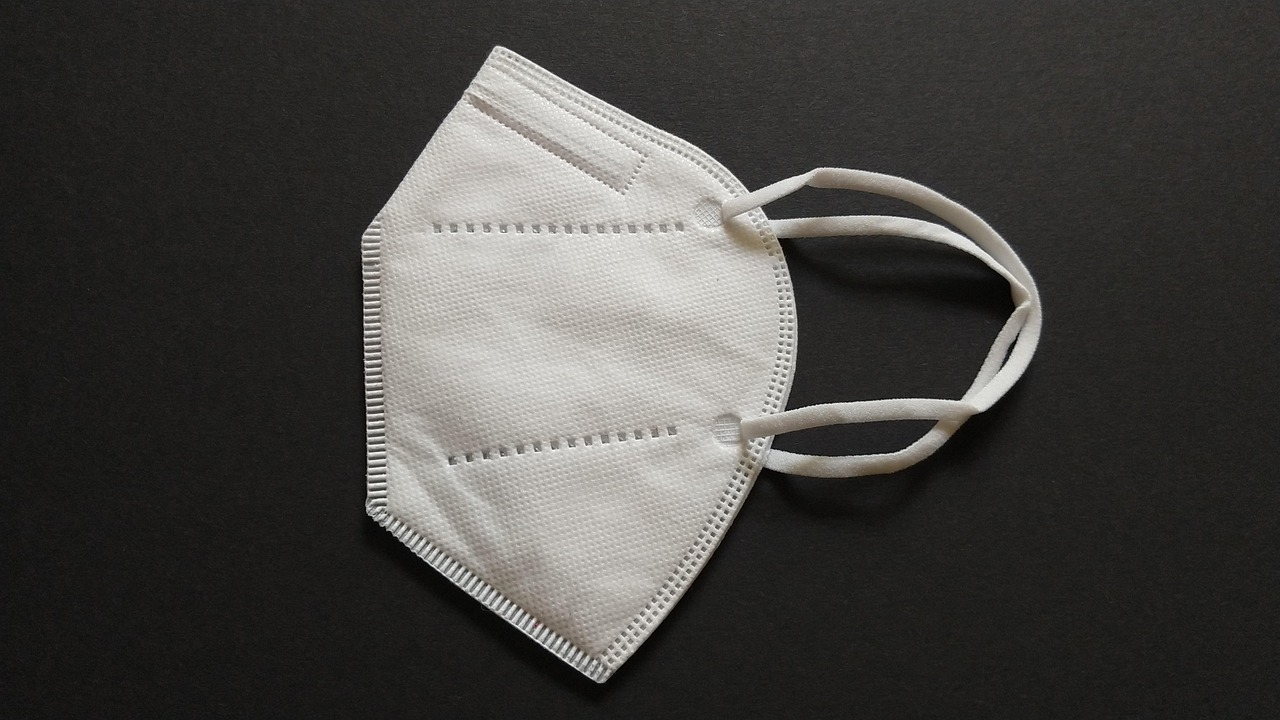 豪利时草莓双爆珠：广州vat注册代理